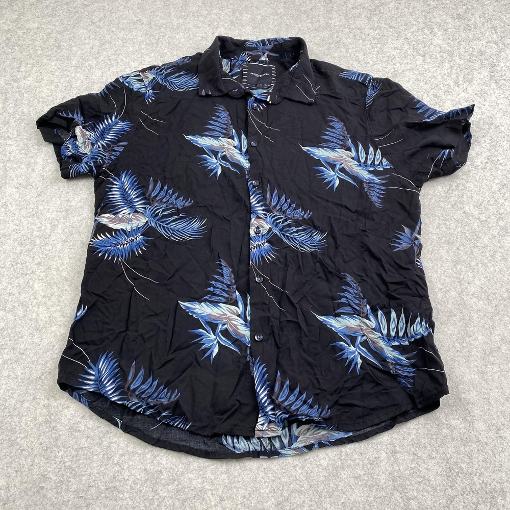 Denim & Flower Shirt Mens Large Black Blue Tropical Short Sleeve *SMALL HOLE*